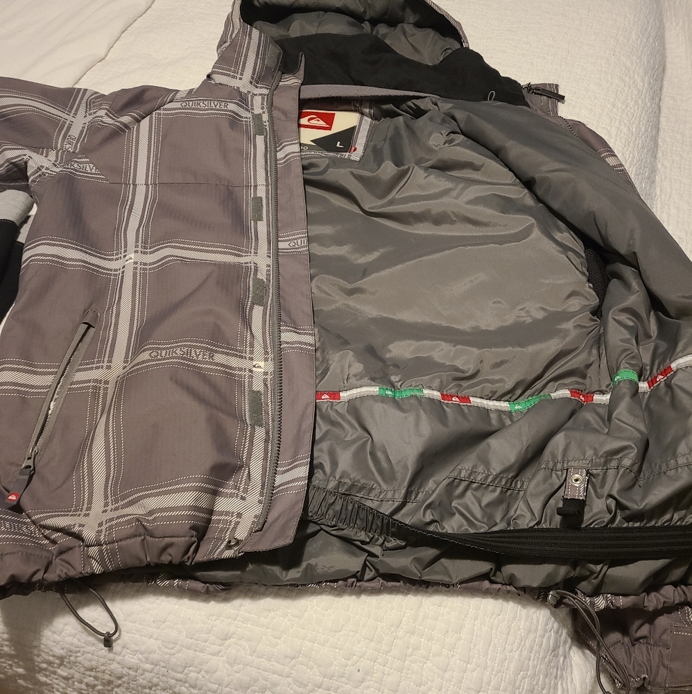 Quicksilver snow jacket